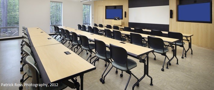 32 seat_copyright 32 seat_copyright